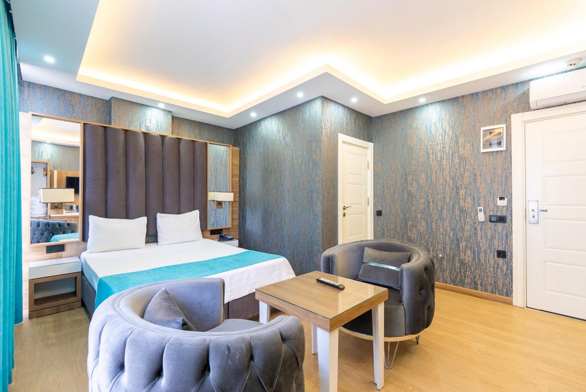Black Palace Hotel Istanbul Bagian luar foto